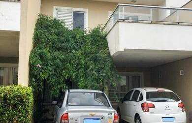 Imagem: A casa em condomínio possui 3 Dormitórios, 3 Banheiros, 2