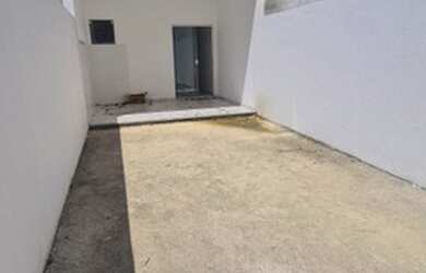 Imagem 2: Casa em Muriqui. Varandae2 Dormitórios