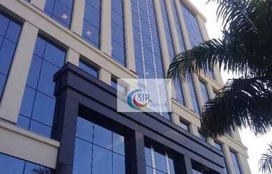 Imagem: O depósito possui 5 Vagas na garagem, 719m² de Área e está