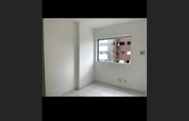 Imagem 4: Alugo Apto no summer ville, de 3 q, semi mobiliado, andar alto apenas...