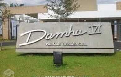 Imagem: A casa em condomínio possui 3 Dormitórios, 2 Banheiros, 4