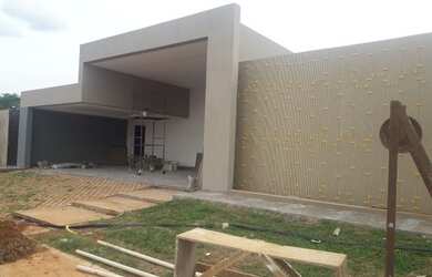 Imagem: A casa em condomínio possui 4 Dormitórios, 4 Banheiros, 3