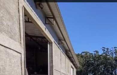 Imagem: O depósito possui 2.640m² de Área e está localizado em