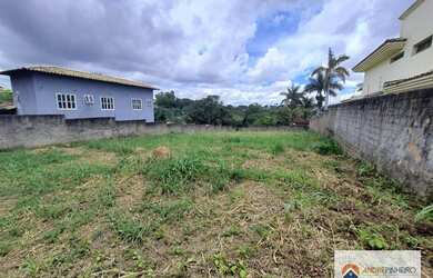 Imagem: O terreno possui 1.100m² de Área e está localizado em Garças