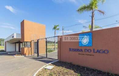 Imagem: O terreno possui 149m² de Área e está localizado em Rubem