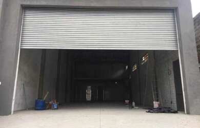 Imagem: O depósito possui 180m² de Área e está localizado em Jordanopolis