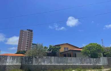 Imagem: O terreno possui 24000m² de Área e está localizado em Atalaia