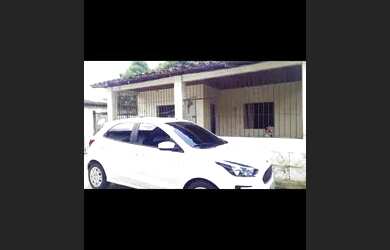 Imagem: A casa possui 2 Dormitórios, 1 Banheiro e está localizado