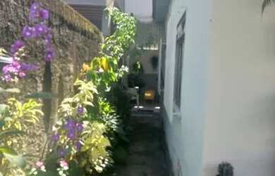 Imagem: A casa possui 2 Dormitórios, 2 Banheiros, 600m² de Área e