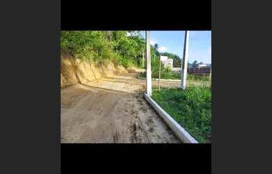 Imagem: O terreno possui 360m² de Área e está localizado em Benedito