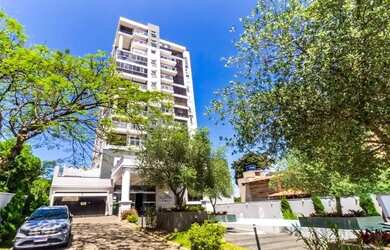 Imagem: O apartamento possui 3 Dormitórios, 2 Banheiros, 2 Vagas na