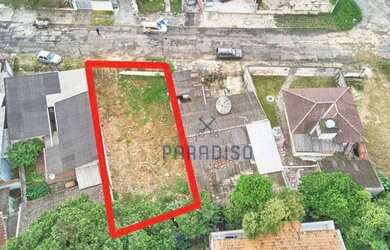 Imagem: O terreno possui 240m² de Área, Imóvel novo e está localizado