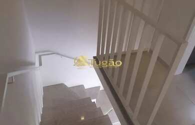 Imagem: A casa em condomínio possui 3 Dormitórios, 3 Banheiros, 2