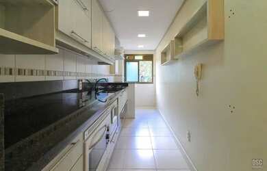 Imagem 11: Apartamento em Tristeza. Churrasqueira, 79m² de Área, 2 Vagas na garageme2...