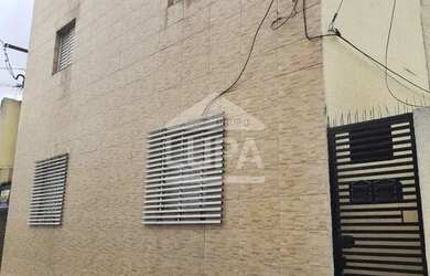 Imagem: A casa possui 1 Dormitório, 1 Banheiro, 30m² de Área e está