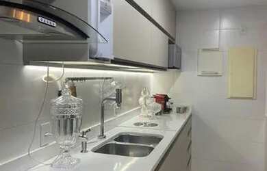 Imagem 3: Casa Gardem. Piscina, Churrasqueira, Guarda roupae145m² de Área