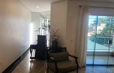 Imagem 9: Sobrado bem localizado no Vigilato Pereira para investimento ou moradia