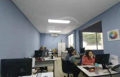 Imagem 4: Prédio Comercial, Ótima Oportunidade para seu Negócio na Água Fria