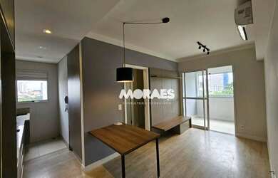 Imagem: O apartamento possui 1 Dormitório, 1 Banheiro, 1 Vaga na garagem