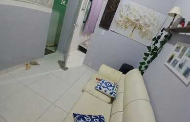 Imagem: A casa possui 2 Dormitórios, 1 Banheiro, 1 Vaga na garagem