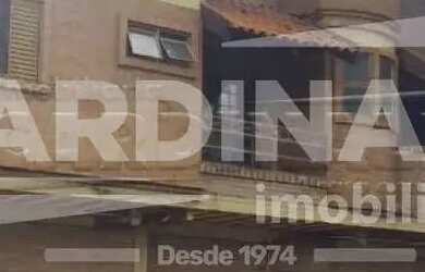 Imagem: A kitnet possui 1 Dormitório, 1 Banheiro, 1 Vaga na garagem