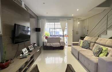 Imagem 4: Casa em Hípica. Churrasqueira, Lareira, 1 Vaga na garageme2 Dormitórios