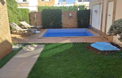 Imagem: A casa em condomínio possui 3 Dormitórios, 4 Banheiros, 2