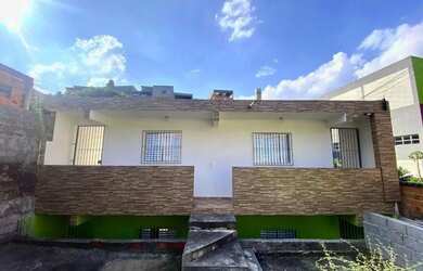 Imagem: A casa em condomínio possui 2 Dormitórios, 1 Banheiro, 75m²