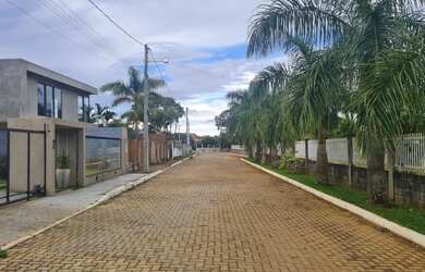 Imagem: O terreno possui 810m² de Área e está localizado em Ponte