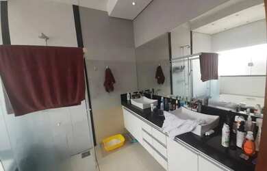 Imagem 13: Imóvel para aluguel com 218 metros quadrados com 3 quartos