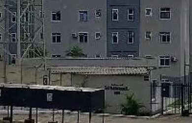 Imagem: O apartamento possui 1 Dormitório, 1 Banheiro, 1 Vaga na garagem