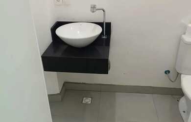 Imagem 13: GALPÃO - SÃO PAULO. Ar-condicionado, 300m² de Áreae1 Vaga na garagem