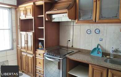 Imagem 3: Cobertura em Menino Deus. 147m² de Área, 1 Vaga na garageme2 Dormitórios