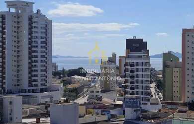 Imagem: O apartamento possui 4 Dormitórios, 4 Banheiros, 1 Vaga na