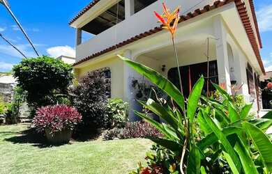 Imagem: A casa possui 3 Dormitórios, 1 Banheiro, 1 Vaga na garagem