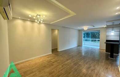 Imagem: O apartamento possui 3 Dormitórios, 4 Banheiros, 2 Vagas na