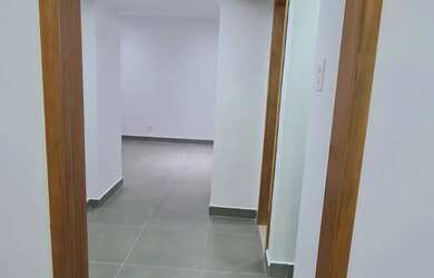 Imagem: O apartamento possui 1 Dormitório, 1 Banheiro, 40m² de Área