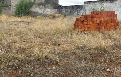 Imagem: O terreno possui 300m² de Área e está localizado em Jardim
