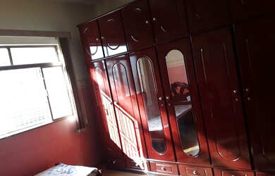 Imagem 14: Casa semi-mobiliada com cobertura e churrasqueira na Av. Olegário Maciel,...