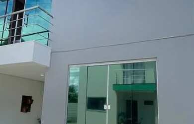 Imagem: A casa em condomínio possui 3 Dormitórios, 2 Banheiros, 1