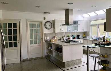 Imagem 5: Esquina Maravilhosa. Churrasqueira, 500m² de Área, 4 Vagas na garageme4...