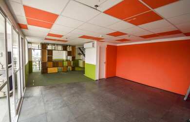 Imagem 3: Comercial para Locação em São Paulo, Pinheiros, 3 banheiros, 6 vagas