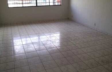 Imagem: O depósito possui 40m² de Área e está localizado em Vila