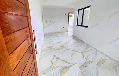 Imagem 7: Casa unifamiliar em obras no padrão das fotos em São José