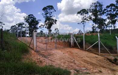 Imagem: O terreno possui 2.270m² de Área e está localizado em Jardim