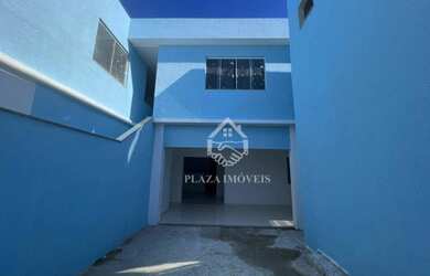 Imagem: A casa possui 2 Dormitórios, 2 Banheiros, 1 Vaga na garagem