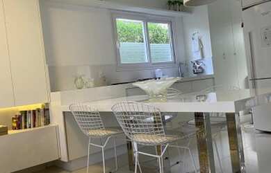 Imagem: O apartamento possui 3 Dormitórios, 3 Banheiros, 2 Vagas na