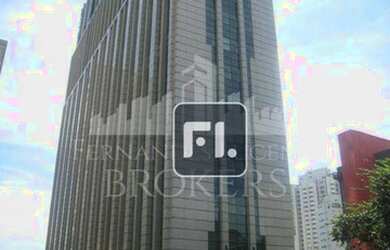 Imagem: O depósito possui 2 Vagas na garagem, 79m² de Área e está