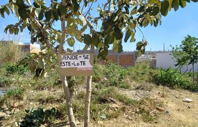 Imagem: VENDE-SE UM LOTE 80 mil