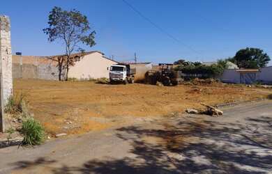 Imagem 2: Lote 765 m² esquina, plano R$ 400 mil Villagio Garavello